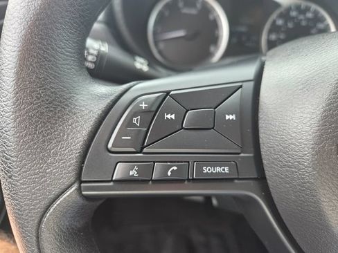 Used 2025 Nissan Versa S w/ Trunk Package FWD image 20