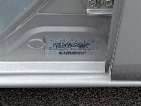 Used 2014 Nissan Versa Note SV image 23