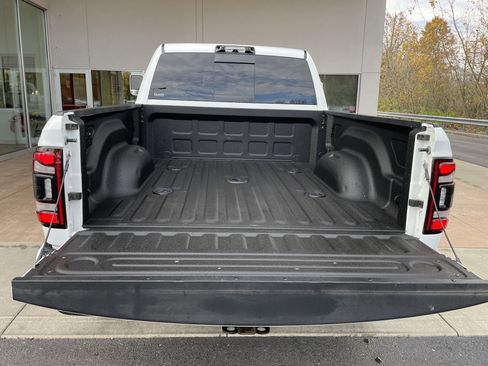 Used 2022 RAM 3500 Limited image 24