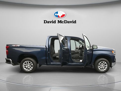 Used 2022 Chevrolet Silverado 1500 LT image 34