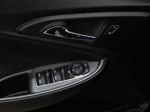 Used 2023 Chevrolet Malibu LT FWD image 22