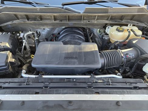 Used 2022 Chevrolet Silverado 1500 LTZ w/ LTZ Convenience Package II RWD image 30