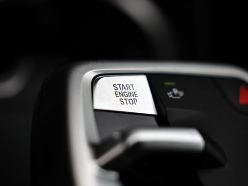 New 2026 BMW X1 xDrive28i w/ Convenience Package image 39