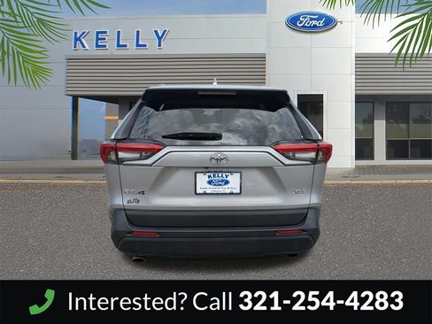 Used 2023 Toyota RAV4 XLE FWD image 7