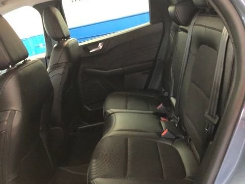 New 2025 Ford Escape SE image 29