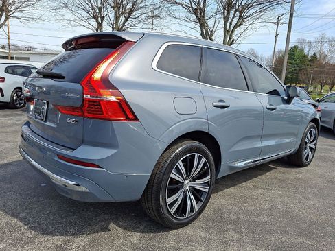 Certified 2023 Volvo XC60 B5 Plus w/ Climate Package image 6