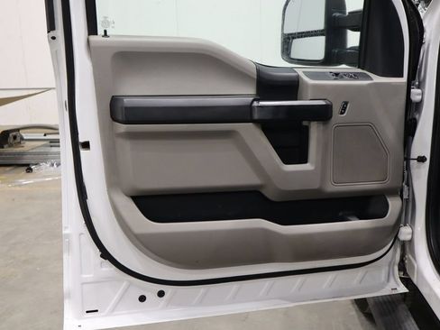 Used 2019 Ford F350 XL w/ Power Equipment Group RWD image 11