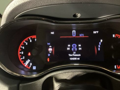 Used 2018 Dodge Durango GT AWD/4WD image 10