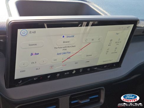 New 2026 Ford Maverick Lobo AWD/4WD image 12