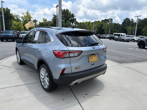 Certified 2022 Ford Escape Titanium w/ Titanium Elite Package FWD image 6