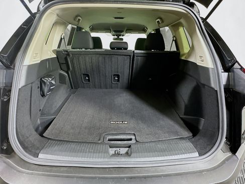 Used 2023 Nissan Rogue SV FWD image 27