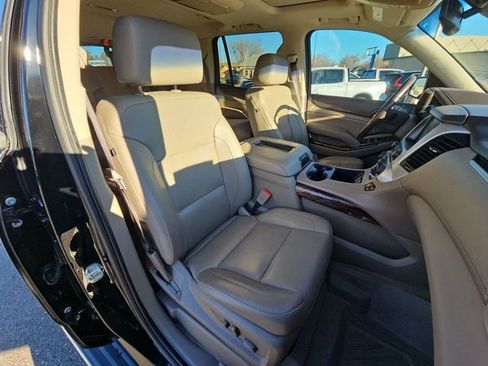 Used 2019 GMC Yukon SLT w/ Open Road Package image 18
