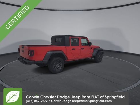 Used 2023 Jeep Gladiator Sport AWD/4WD image 4