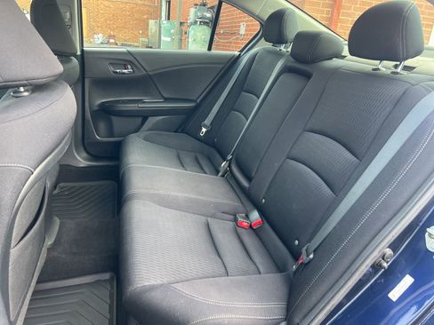 Used 2014 Honda Accord Sport image 18