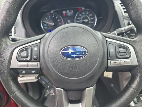 Used 2017 Subaru Forester 2.5i Premium AWD/4WD image 25