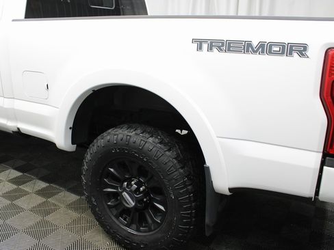 Used 2021 Ford F250 Lariat w/ Tremor Off-Road Package image 44