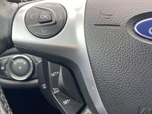 Used 2013 Ford Escape SEL image 25