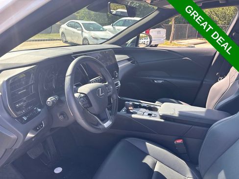 Used 2025 Lexus RX 350 Premium w/ Convenience Package FWD image 17