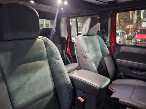 New 2026 Jeep Gladiator Sport image 26