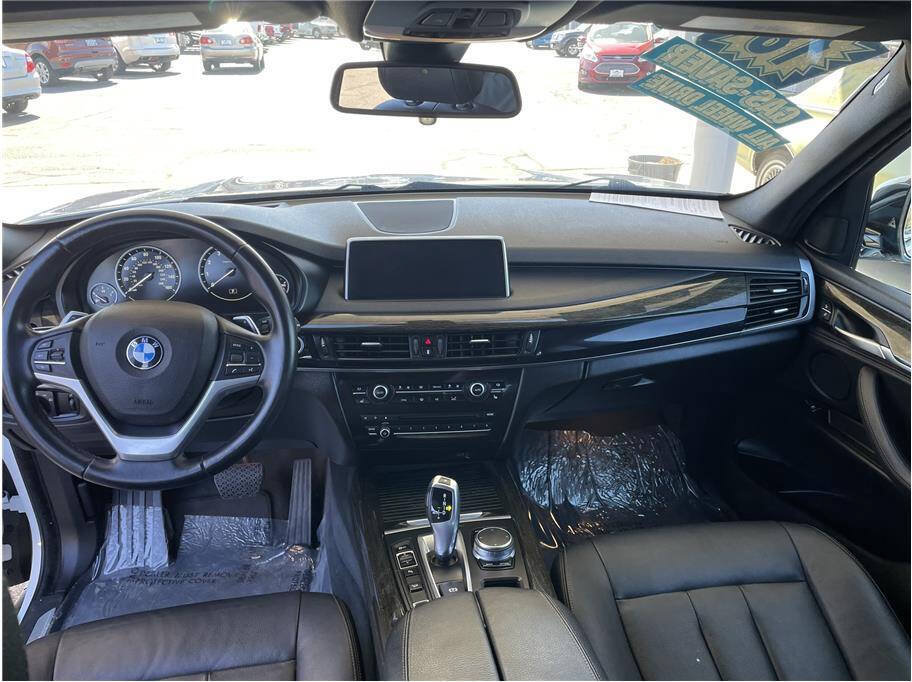 Used 2018 BMW X5 xDrive40e AWD/4WD image 13