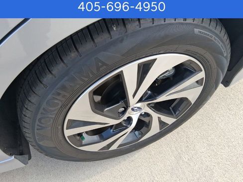 Used 2025 Subaru Legacy Premium image 24