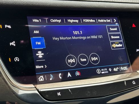 Used 2023 Cadillac XT6 Premium Luxury w/ Technology Package AWD/4WD image 21