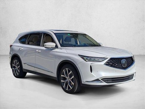 Used 2023 Acura MDX FWD w/ Technology Package image 3