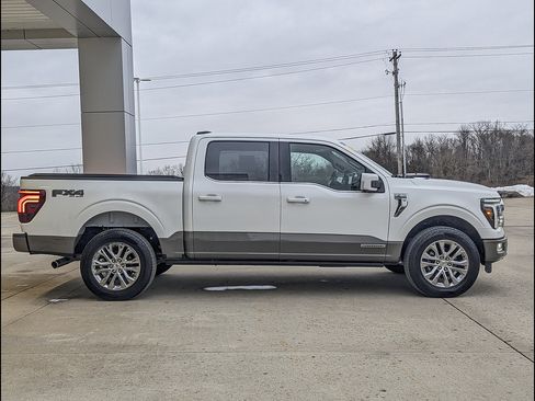 Used 2025 Ford F150 King Ranch w/ FX4 Off-Road Package AWD/4WD image 6