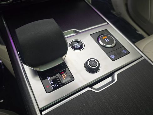 Used 2023 Land Rover Range Rover SE AWD/4WD image 21