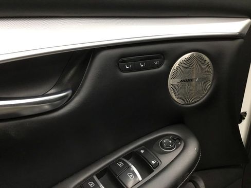 Used 2019 INFINITI QX50 Essential w/ Premium Heat Package image 7