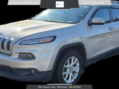 Used 2014 Jeep Cherokee Latitude w/ Comfort/Convenience Group