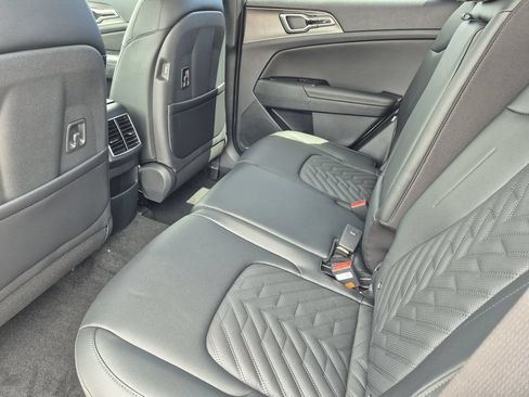 New 2026 Kia Sportage X-Line w/ X-Line Technology Package AWD/4WD image 12