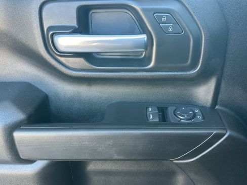 Used 2025 Chevrolet Silverado 2500 W/T w/ WT Convenience Package AWD/4WD image 11