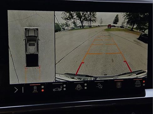 Used 2025 GMC Sierra 1500 SLT w/ SLT Premium Plus Package image 15