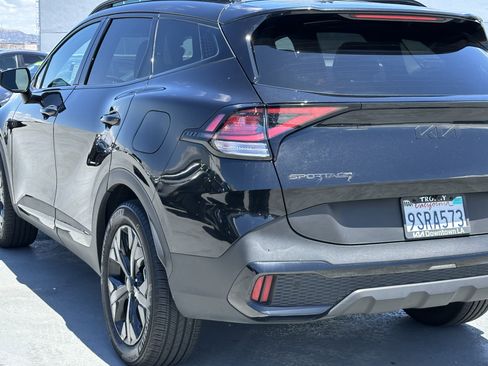 Used 2025 Kia Sportage X-Line AWD/4WD image 5