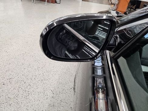 Used 2020 Kia Sorento LX image 36