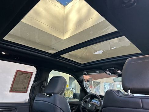 Used 2019 RAM 1500 Limited w/ Advanced Safety Group image 30