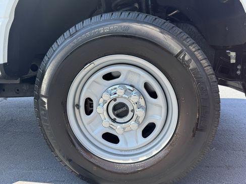 Certified 2026 Ford F250 XL w/ XL Chrome Package AWD/4WD image 13