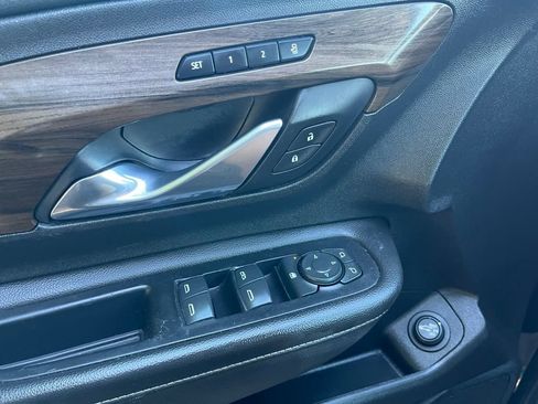 Used 2019 GMC Terrain Denali w/ Driver Alert Package II FWD image 29