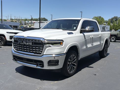 Used 2025 RAM 1500 Limited AWD/4WD image 3