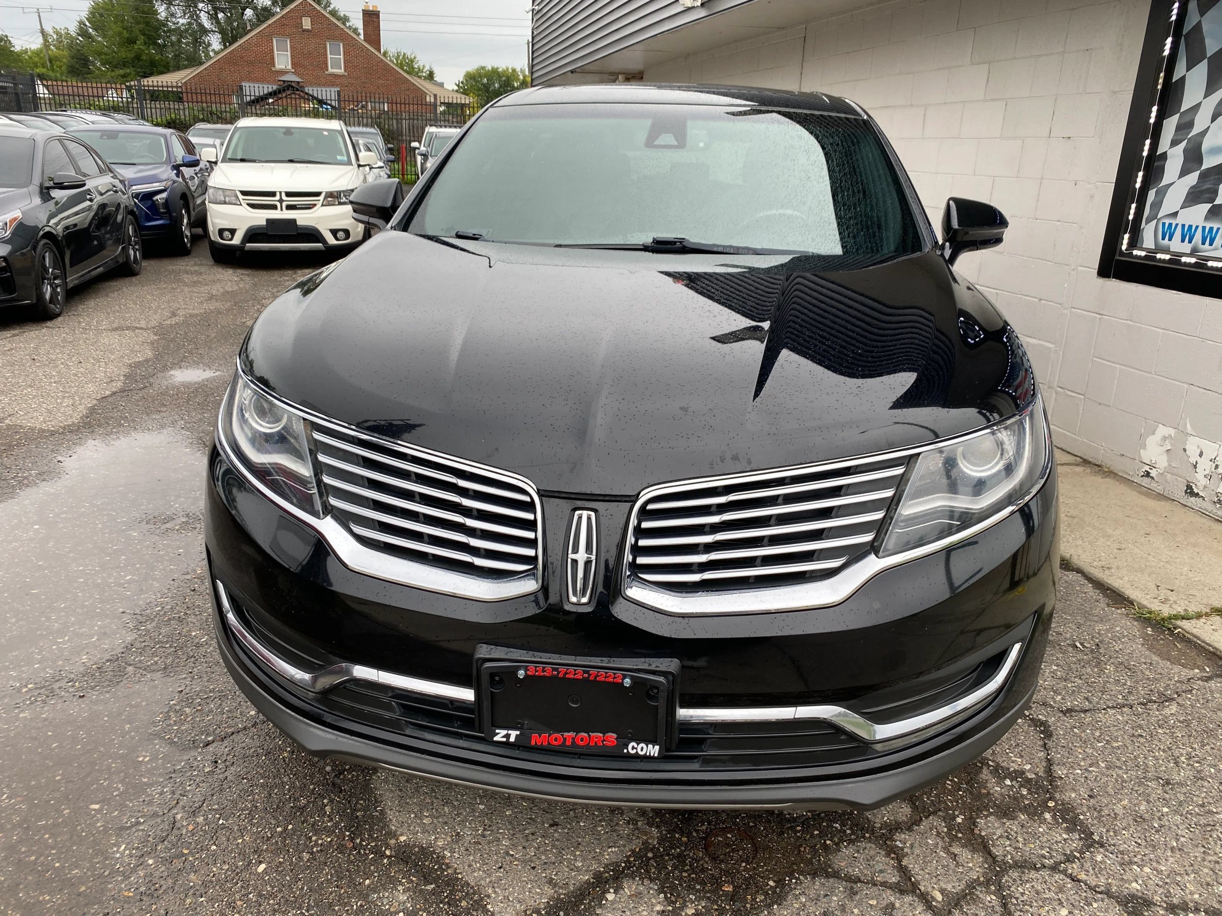 Used 2016 Lincoln MKX Reserve w/ Equipment Group 102A AWD/4WD image 5