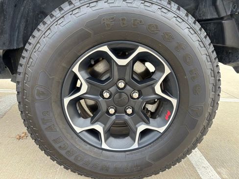 Used 2023 Jeep Wrangler Unlimited Rubicon image 9