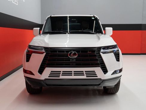 Used 2024 Lexus GX 550 w/ Cold Area Package AWD/4WD image 15