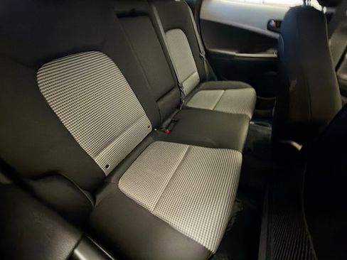 Used 2020 Hyundai Kona SEL FWD image 14