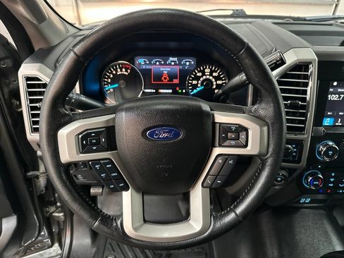 Used 2016 Ford F150 Lariat AWD/4WD image 14