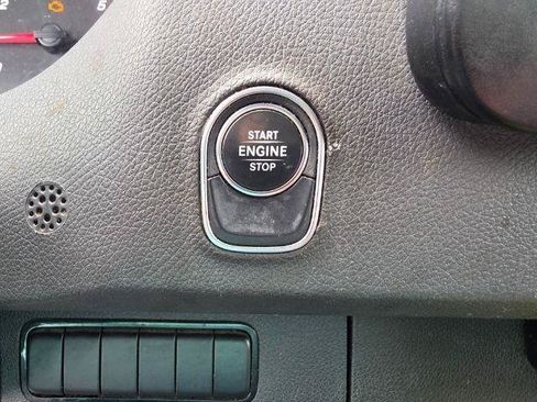 Used 2021 Mercedes-Benz Sprinter 2500 image 14