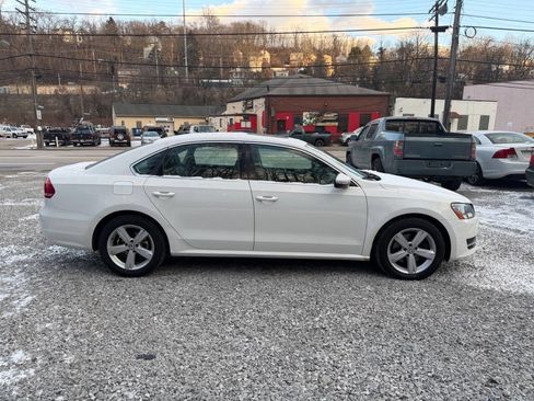 Used 2012 Volkswagen Passat 2.5 SE image 7
