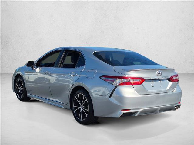 Used 2018 Toyota Camry SE FWD image 8