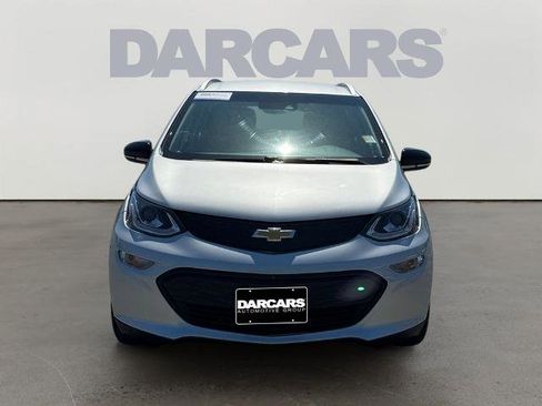 Used 2021 Chevrolet Bolt Premier w/ Infotainment Package FWD image 2