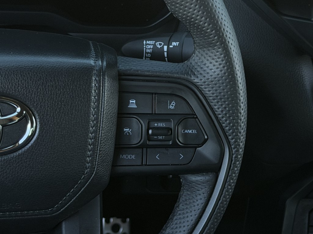 Used 2025 Toyota Tundra TRD Pro AWD/4WD image 16